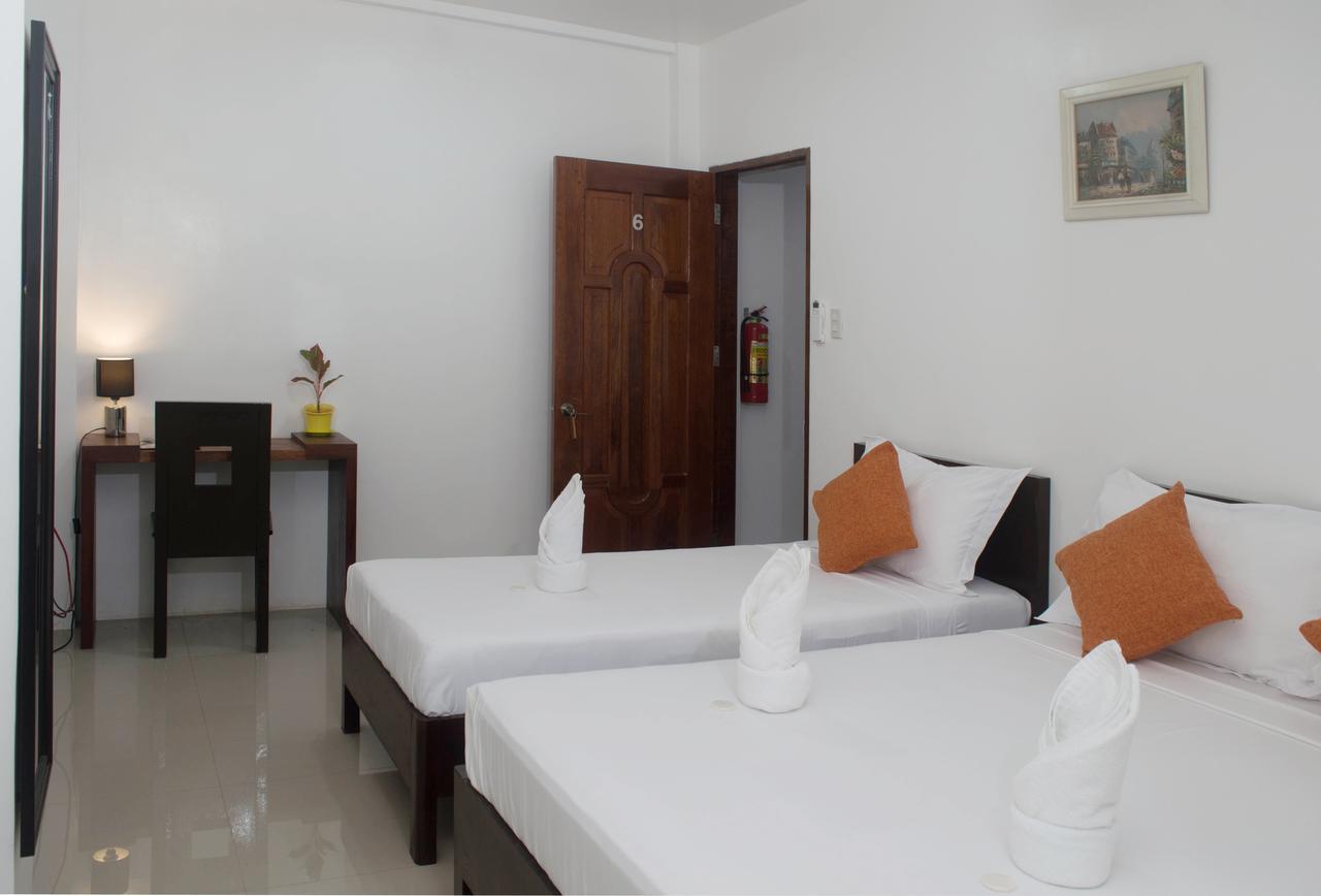 Bed and Breakfast Abeth'S Haven Puerto Princesa Exterior foto